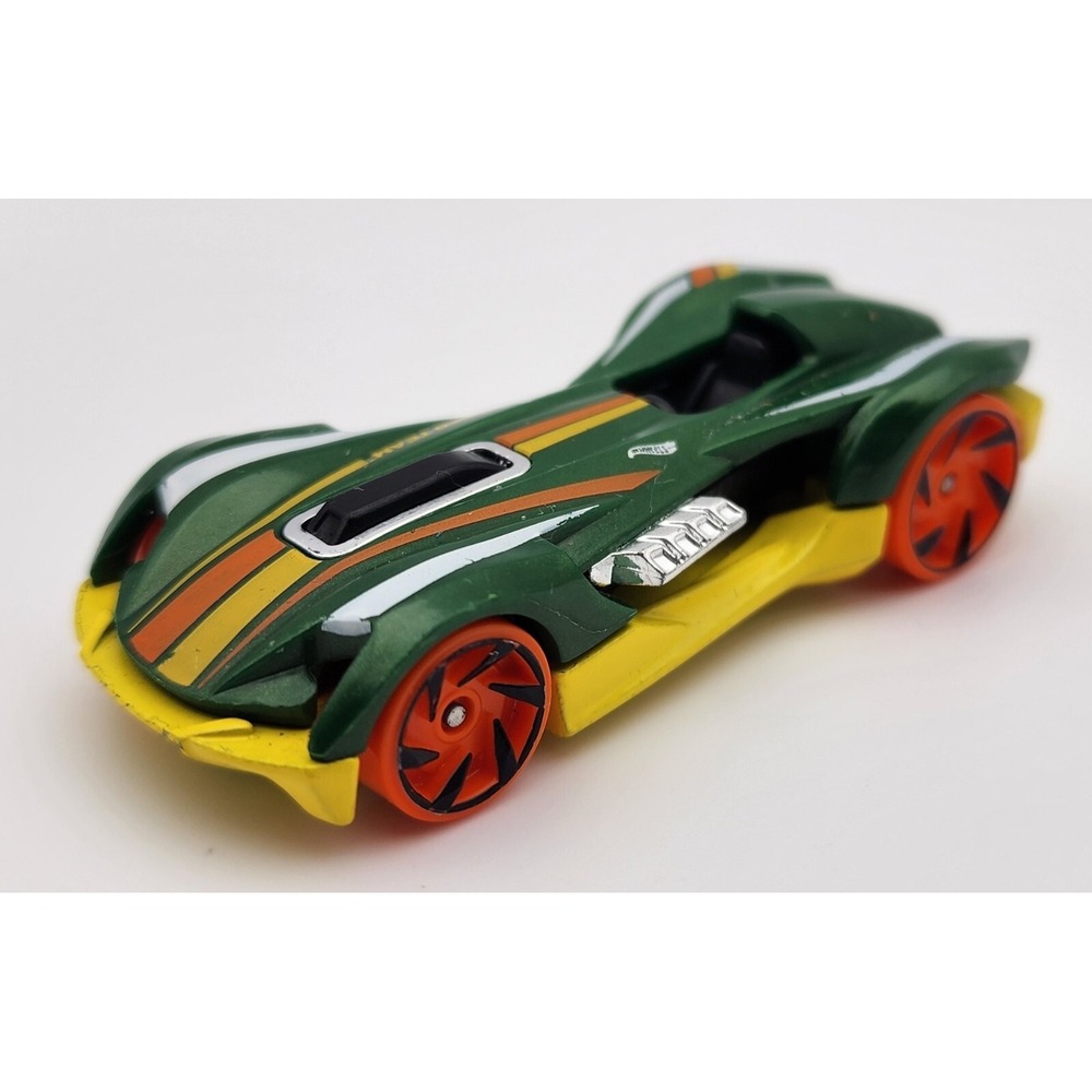 Roadster Bite Hot Wheels 2021 Speed Team #22 1/5Dark Green RA6 Wheels 1:64 Loose